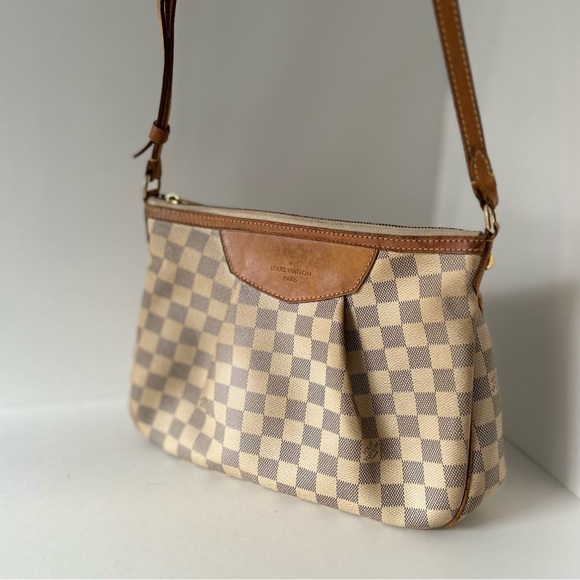 UNDER CONSTRUCTION!  1991 Louis Vuitton Siracusa Vintage Damier Crossbody - Picture 3 of 16